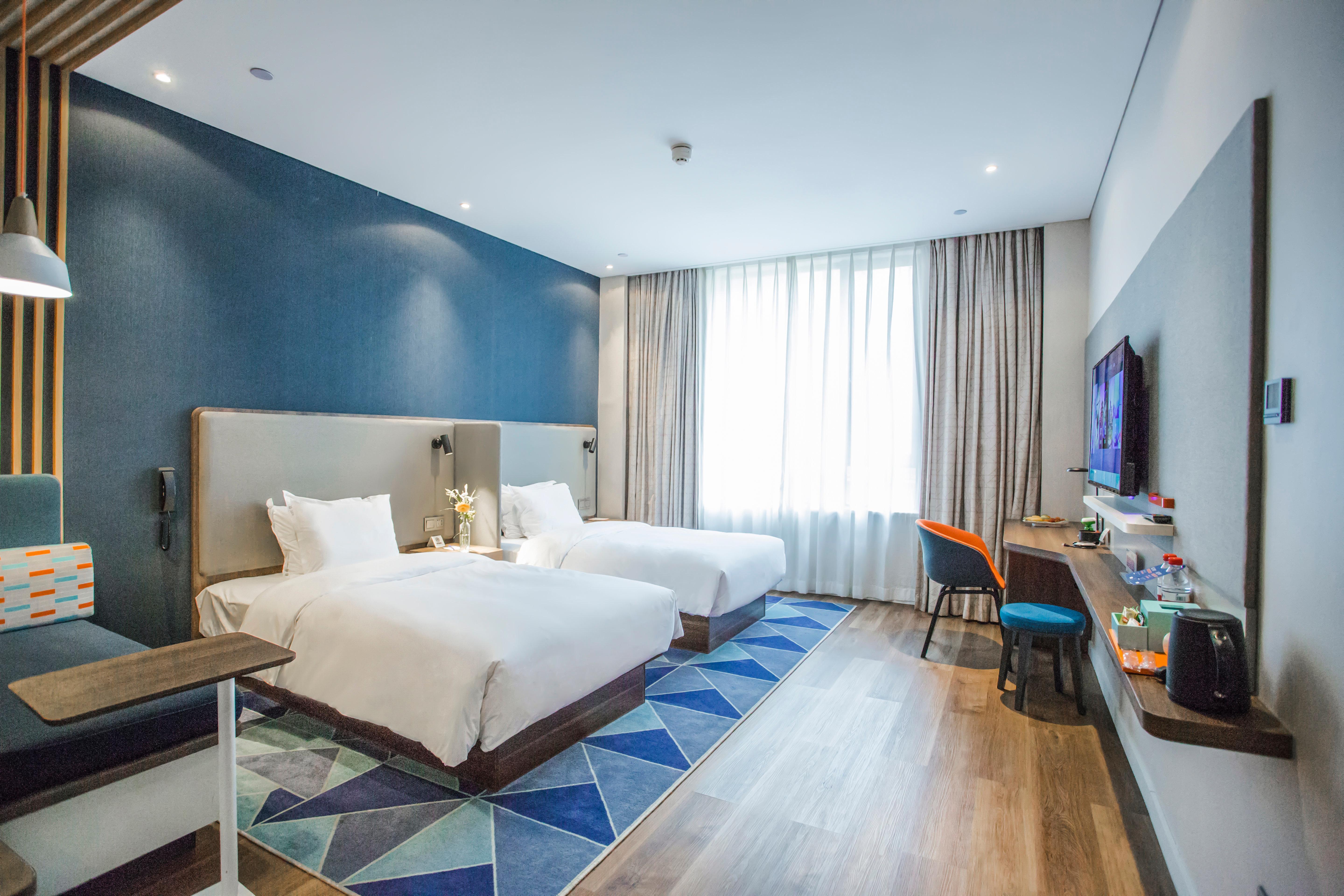 Holiday Inn Express Shanghai Pudong Chuansha, An Ihg Hotel Eksteriør bilde