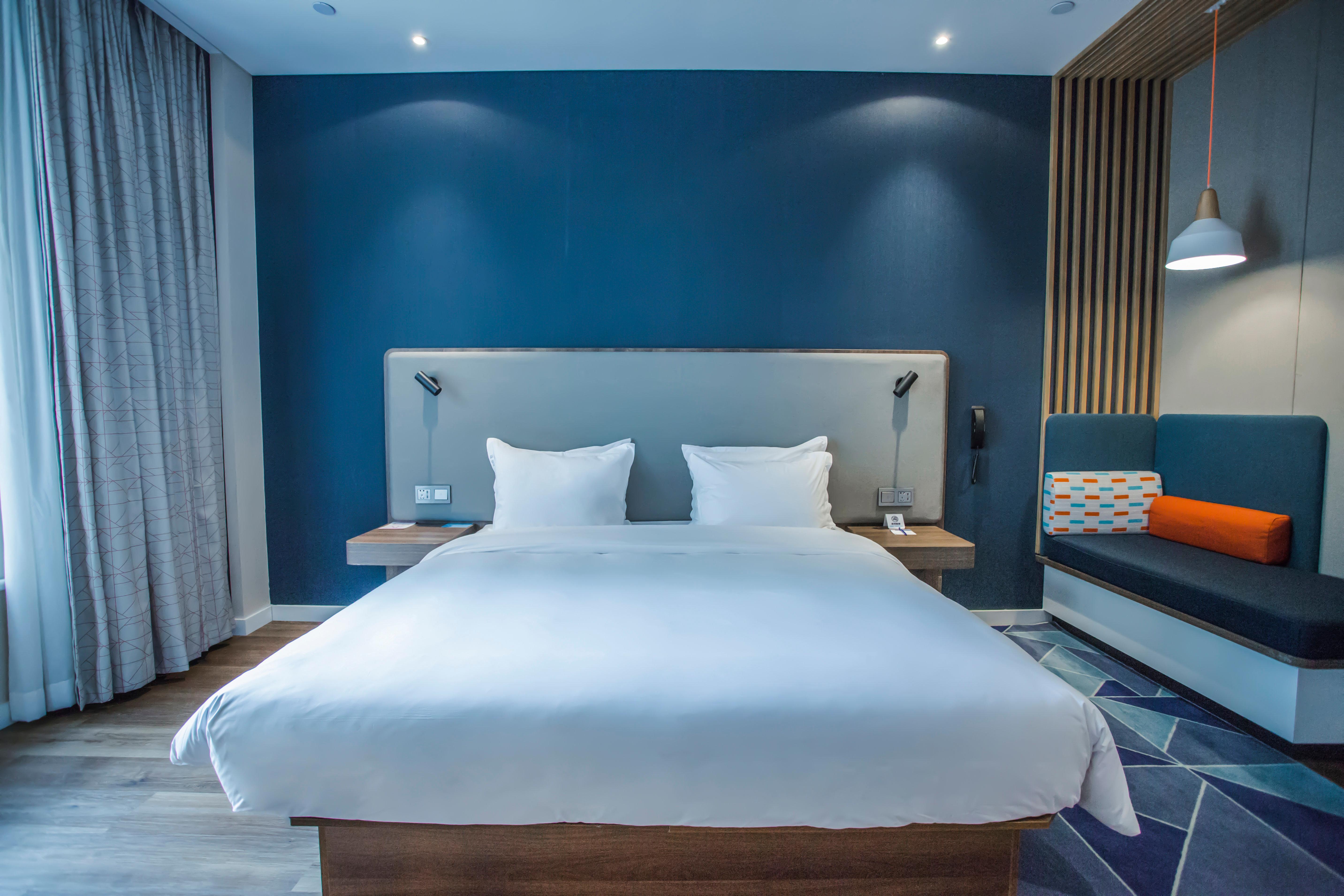 Holiday Inn Express Shanghai Pudong Chuansha, An Ihg Hotel Eksteriør bilde