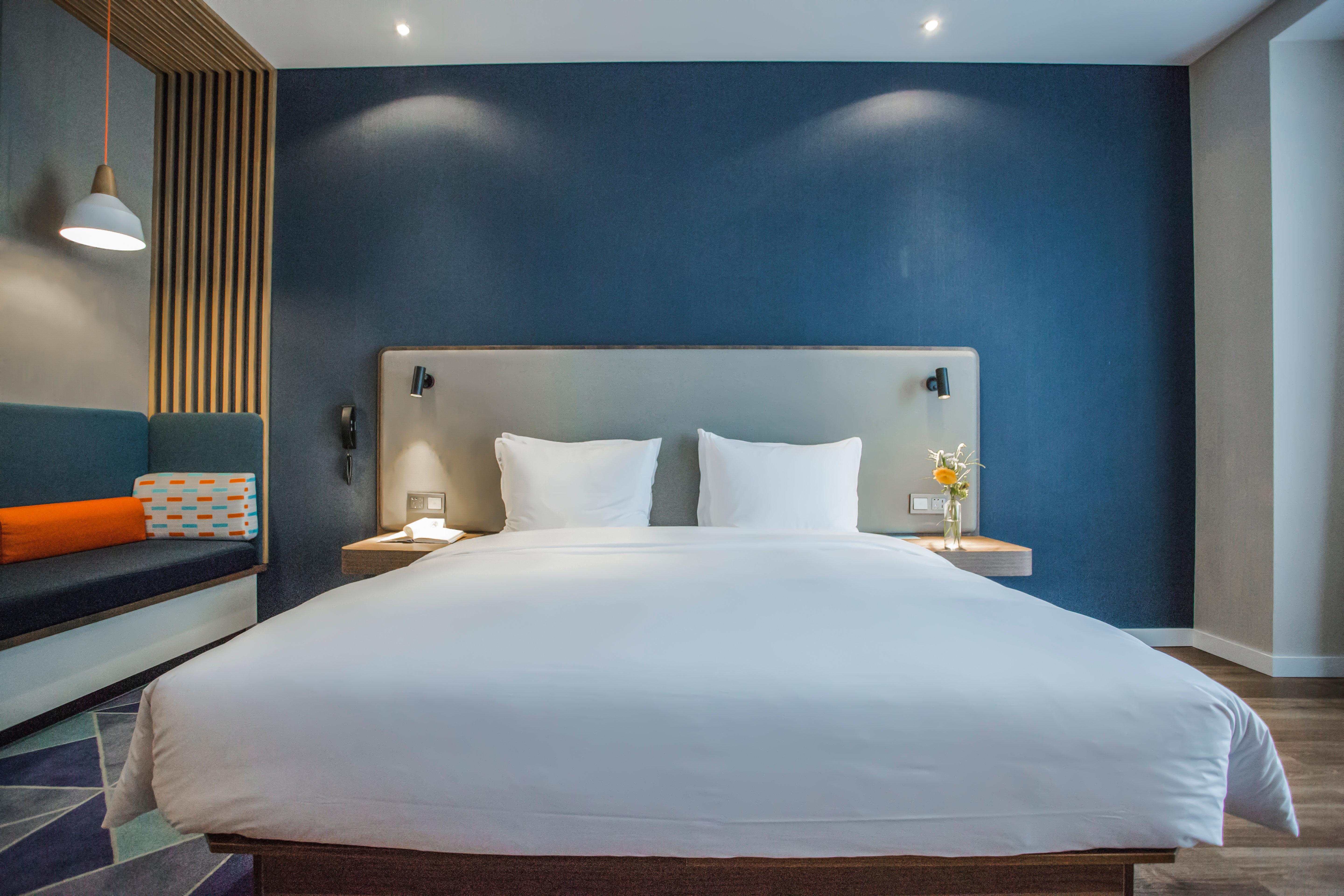 Holiday Inn Express Shanghai Pudong Chuansha, An Ihg Hotel Eksteriør bilde