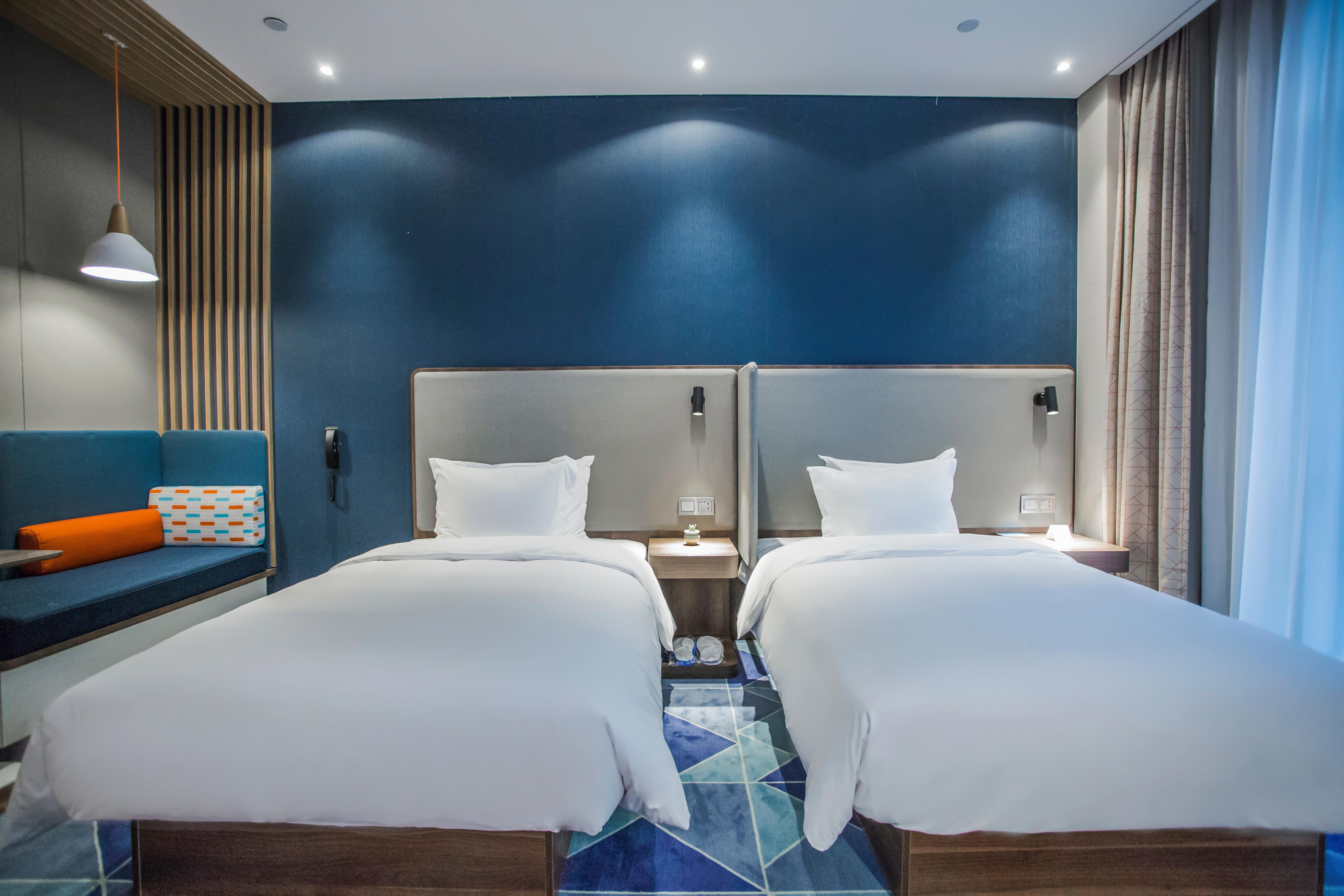 Holiday Inn Express Shanghai Pudong Chuansha, An Ihg Hotel Eksteriør bilde