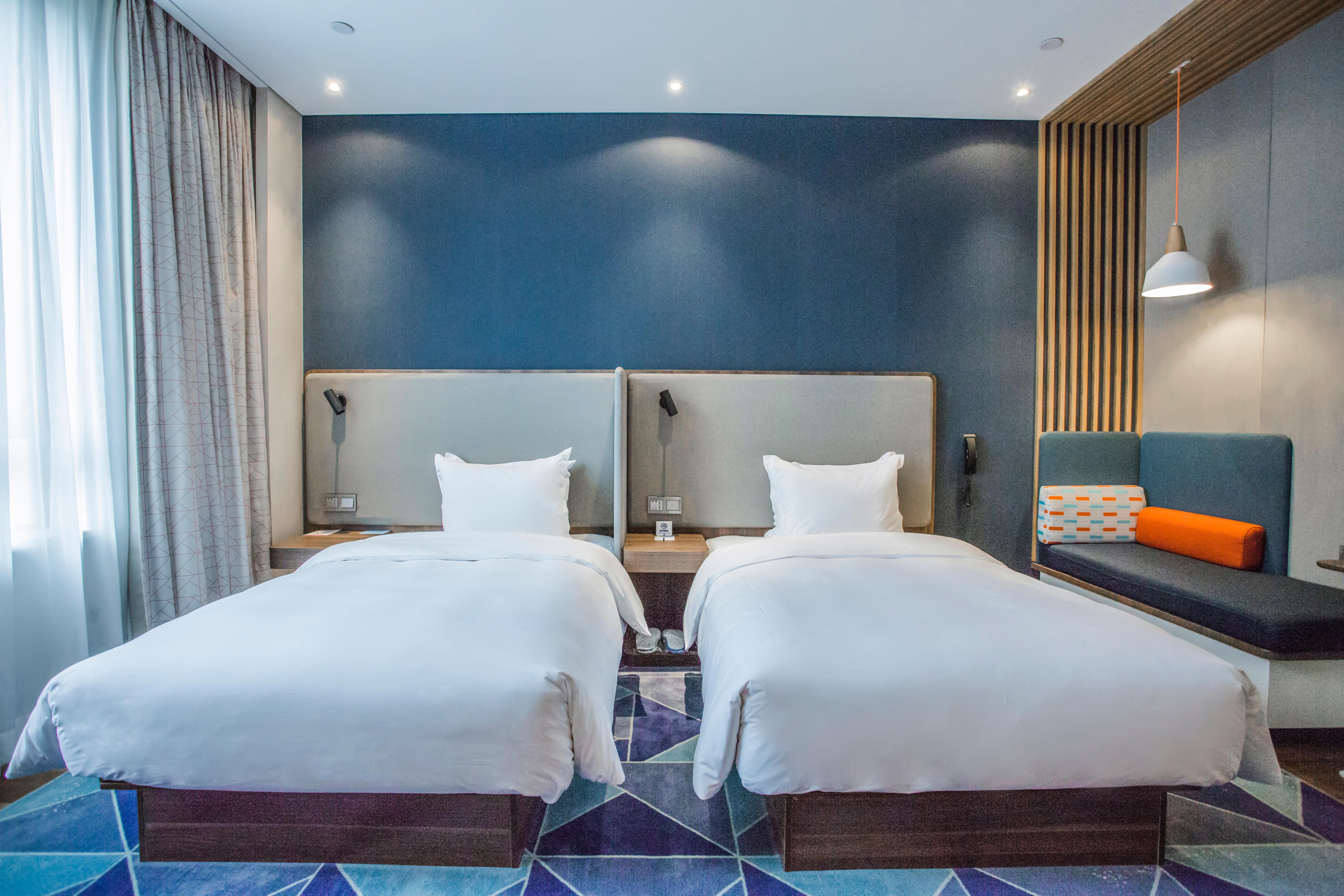 Holiday Inn Express Shanghai Pudong Chuansha, An Ihg Hotel Eksteriør bilde
