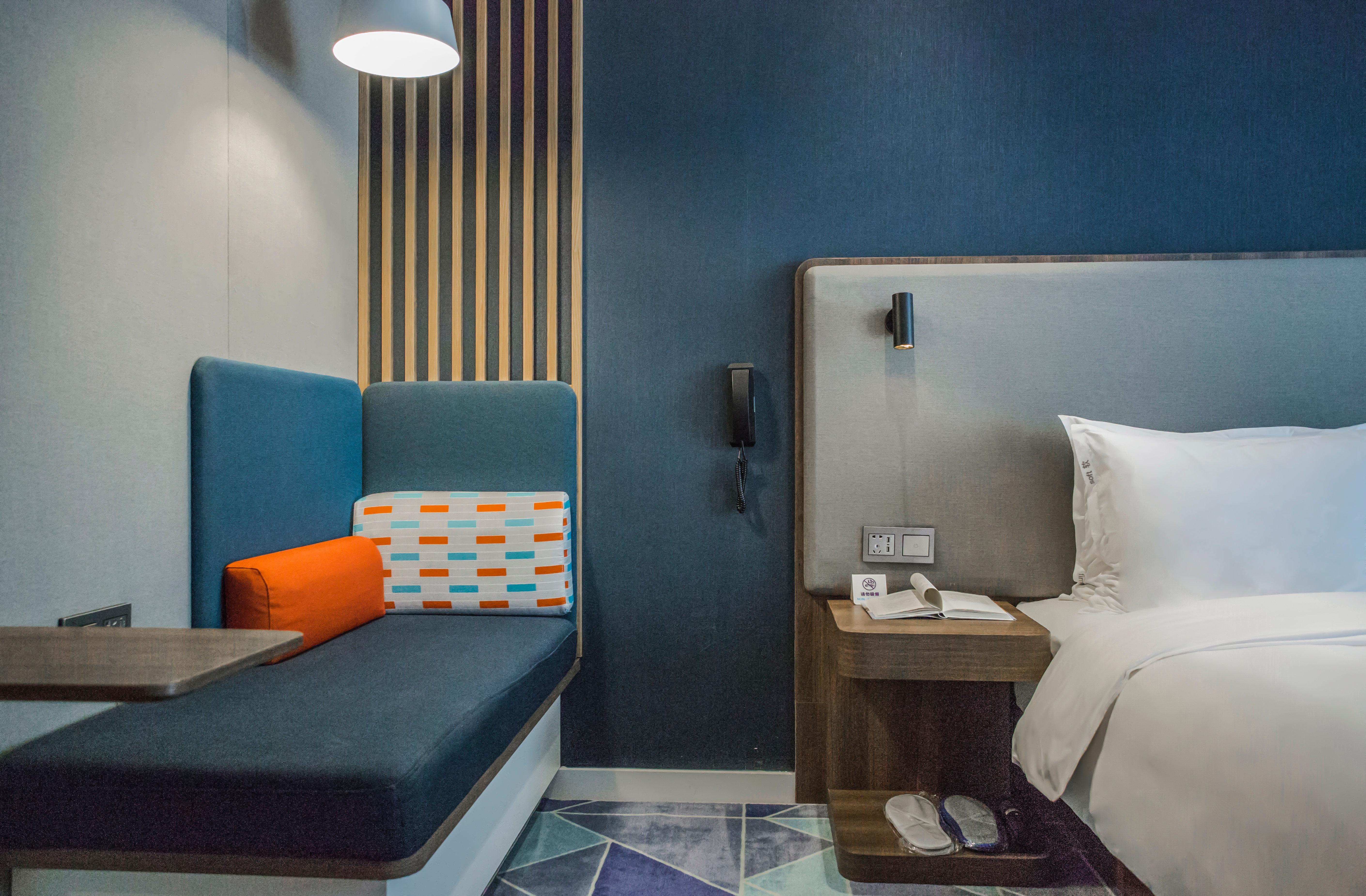 Holiday Inn Express Shanghai Pudong Chuansha, An Ihg Hotel Eksteriør bilde